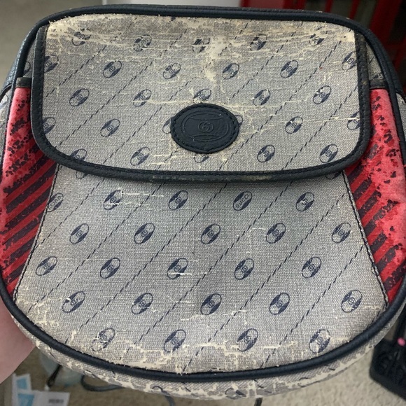 GUCCI AUTHENTIC SHOULDER BAG PVC/LEATHER NAVY/GREY/RED **ACCESSORY COLLECTION** - Picture 2 of 10